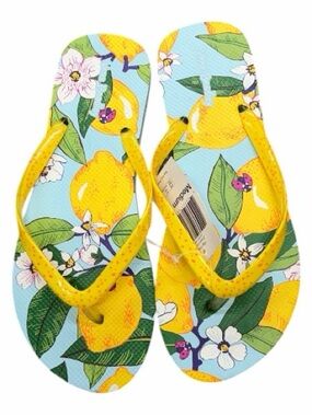 VERA BRADLEY LEMONS FLIP FLOPS Sz 7/8